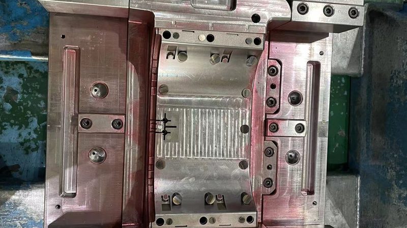 模具厂设备与精度要求：从设备配置看加工极限