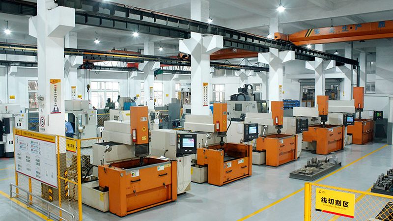 小批量高精度拉伸模具：定制工艺与选型要点